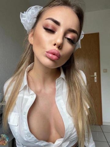 Камила